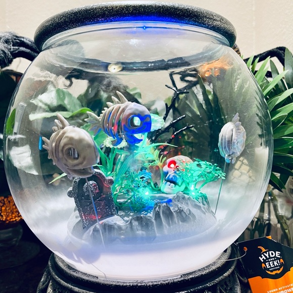 Target Hyde and Eek Boutique Halloween Fish Bowl NWT - Picture 6 of 16